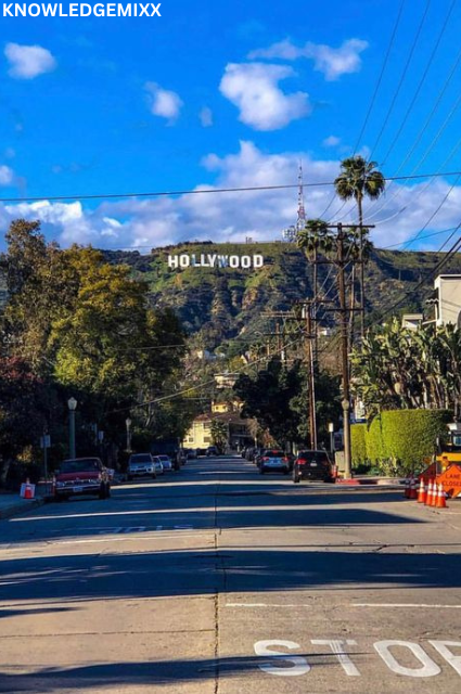 Hollywood Sign in America